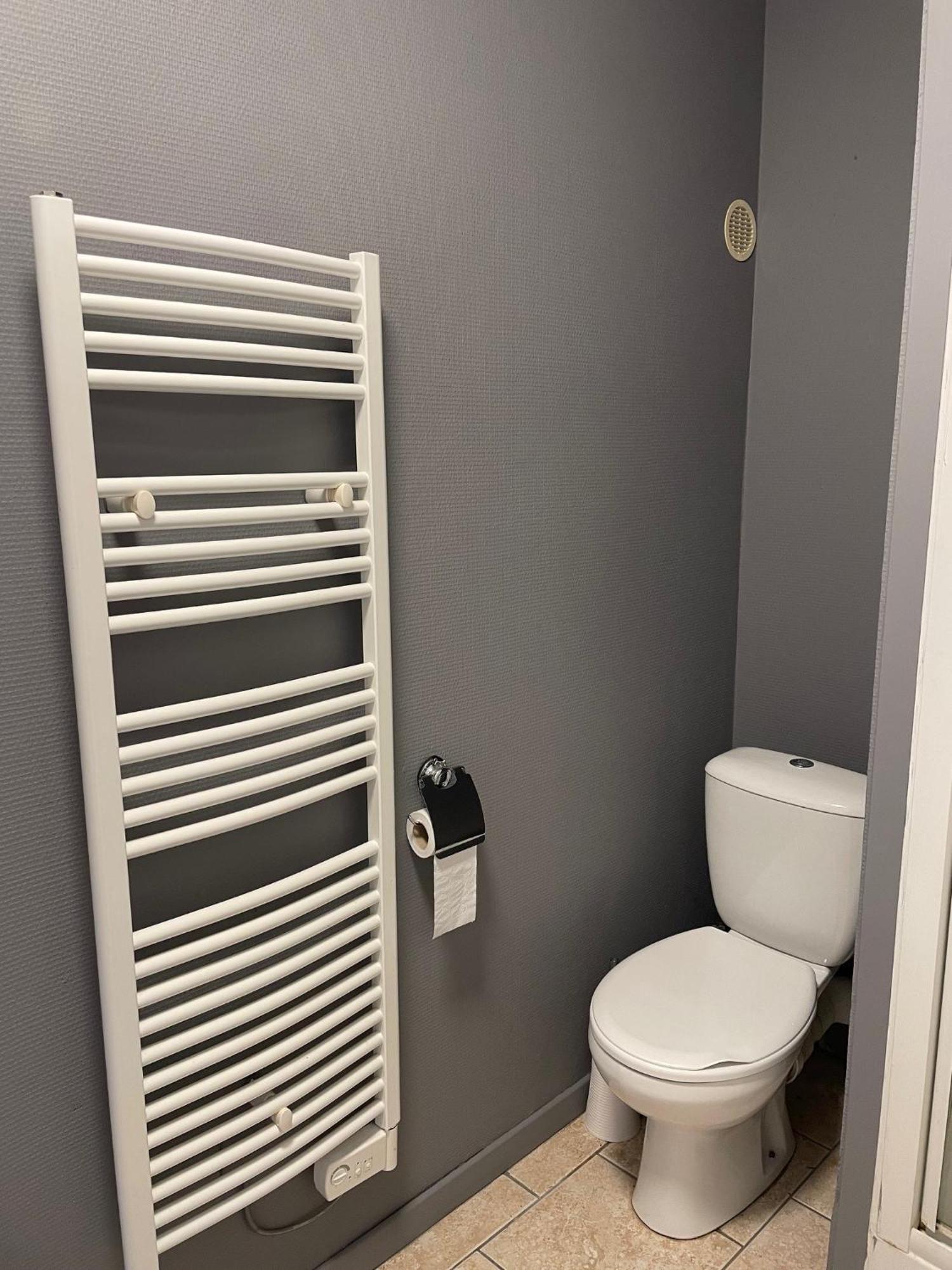 Portes De Dijon Apartment Fauverney Phòng bức ảnh